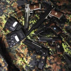 pistolas marui biohazard