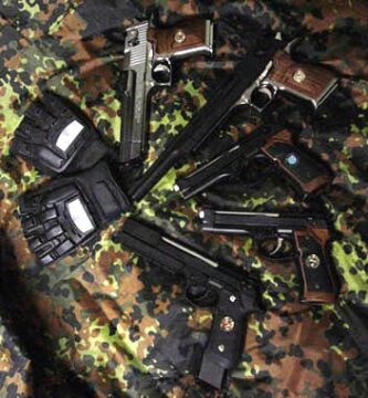 pistolas marui biohazard